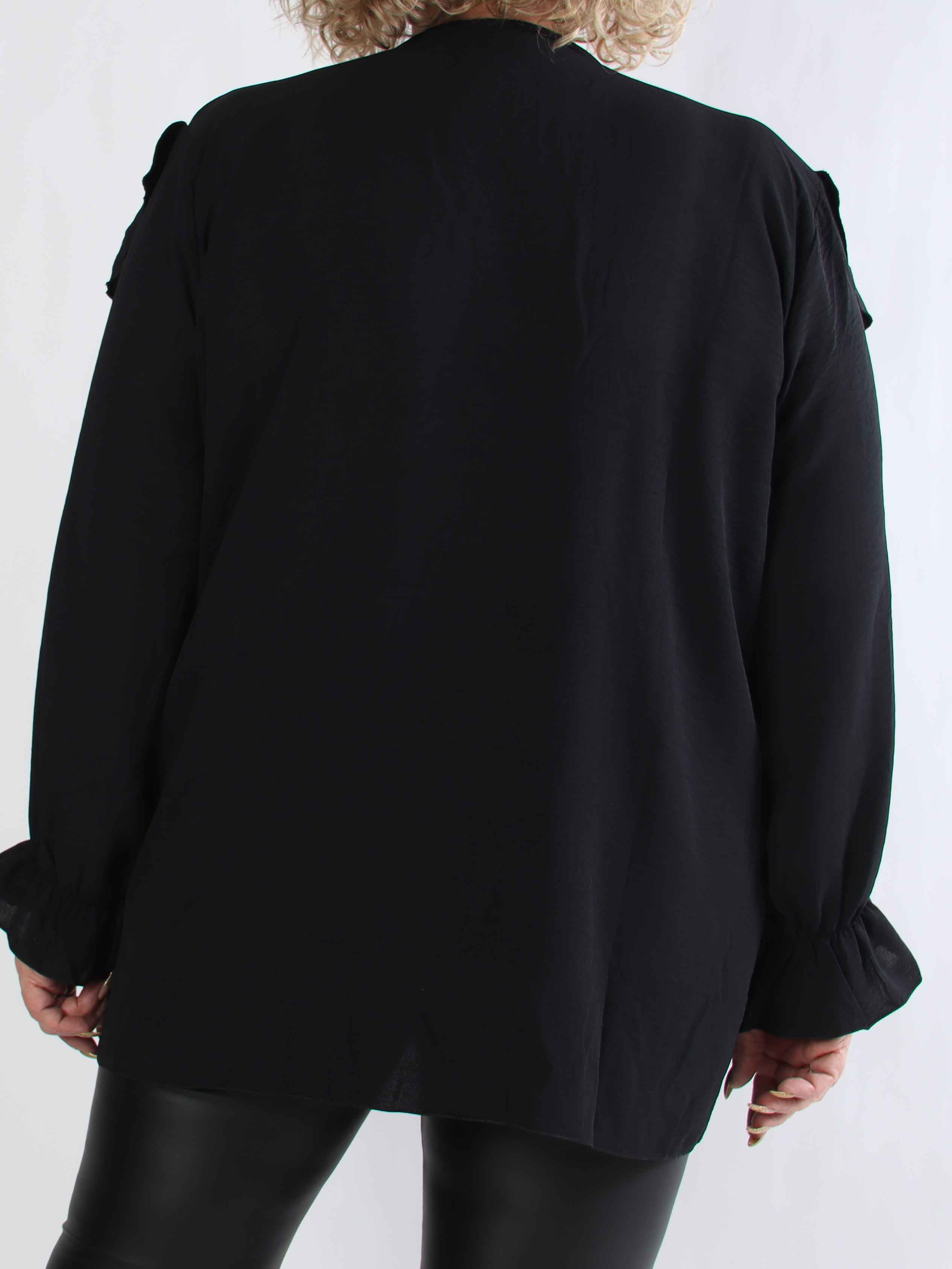 Trudie - Sød plus size skjorte i viskose med fine flæser foran